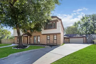 703 Romaine Ln, Houston, TX 77090 - Photo 2