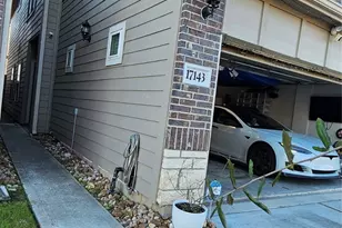 17143 Wilthorne Colony Ct, Houston, TX 77084 - Photo 2