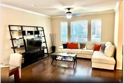 22 Bettina Lane, The Woodlands, TX 77382 - Photo 6