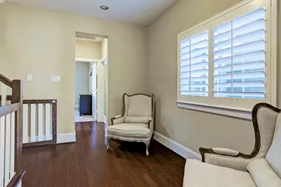 31 E Breezy Way, The Woodlands, TX 77380 - Photo 18