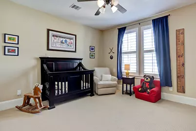 31 E Breezy Way, The Woodlands, TX 77380 - Photo 22