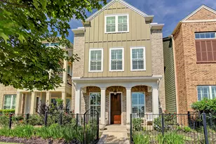 31 E Breezy Way, The Woodlands, TX 77380 - Photo 1