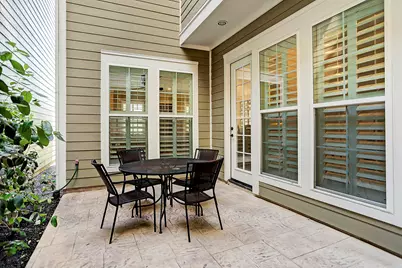 31 E Breezy Way, The Woodlands, TX 77380 - Photo 28