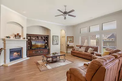 6703 Honeycrest Lane, Spring, TX 77389 - Photo 18