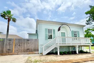 1312 35th St, Galveston, TX 77550 - Photo 2