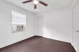 2505 Delano, Houston, TX 77004 - Photo 8