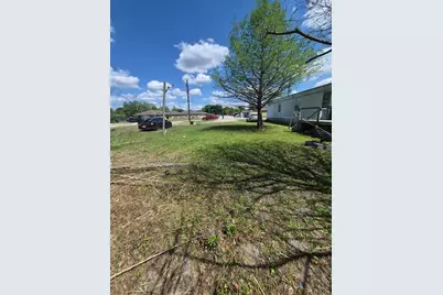 410 Ella Street, Navasota, TX 77868 - Photo 1