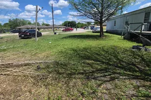 410 Ella St, Navasota, TX 77868 - Photo 1