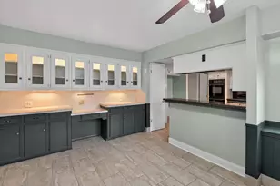 1106 Kanah Ln, Houston, TX 77090 - Photo 2