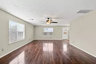 7203 Lazy Summer Ct, Magnolia, TX 77354 - Photo 6