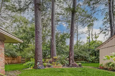 1615 Imperial Crown Drive, Houston, TX 77043 - Photo 40