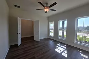 2067 Winepress Rd, Brenham, TX 77833 - Photo 4