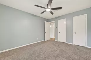 902 Kingsbridge Rd, Houston, TX 77073 - Photo 38