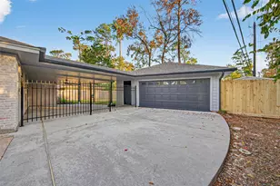 902 Kingsbridge Rd, Houston, TX 77073 - Photo 12