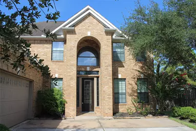 6715 Lathrop Court, Sugar Land, TX 77479 - Photo 2