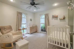404 River Oaks Dr, Huntsville, TX 77340 - Photo 24