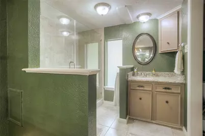 404 River Oaks Drive, Huntsville, TX 77340 - Photo 18