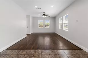 714 Ogilvie St, Houston, TX 77017 - Photo 8