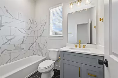 4603 Indie Heights Lane #B, Houston, TX 77018 - Photo 16