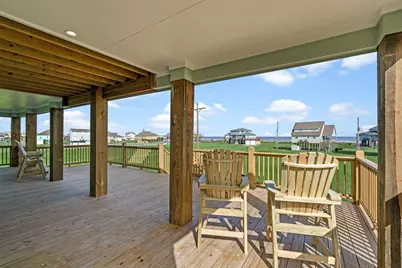 3551 Elm Grove, Crystal Beach, TX 77650 - Photo 6