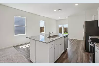 10714 Sonny Trails Court, Richmond, TX 77469 - Photo 2