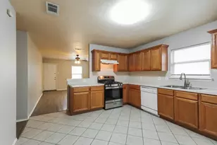 12123 Carriage Oak Cir, Humble, TX 77346 - Photo 6