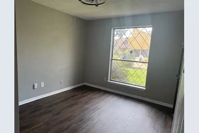 10106 Prairie Mist Street, Houston, TX 77088 - Photo 14