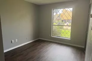 10106 Prairie Mist St, Houston, TX 77088 - Photo 16