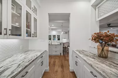 3847 Aberdeen Way, Houston, TX 77025 - Photo 10