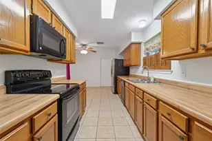 21623 Crescent Heights St, Spring, TX 77388 - Photo 12