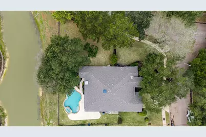 16327 Cliff Haven Drive, Houston, TX 77095 - Photo 36