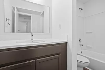 1408 Hughes Street #12, Houston, TX 77023 - Photo 26