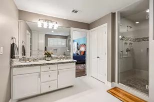 11519 Lakeside Pl Dr, Houston, TX 77077 - Photo 24