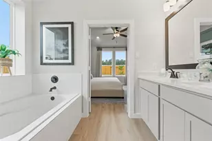8006 Jim Bowie Ct, Beasley, TX 77417 - Photo 12