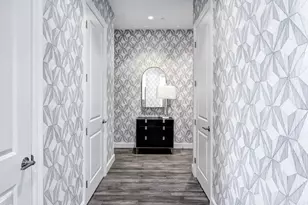 1211 Caroline St, Houston, TX 77002 - Photo 2