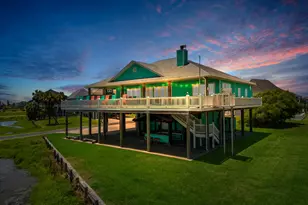 922 Palm Ridge Dr, Crystal Beach, TX 77650 - Photo 22