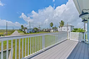 16611 Pompano Way, Galveston, TX 77554 - Photo 10