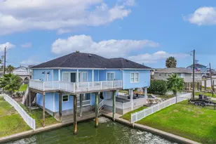 16611 Pompano Way, Galveston, TX 77554 - Photo 2