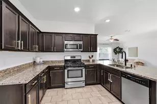 23050 Ari Crk Wy, Tomball, TX 77375 - Photo 10