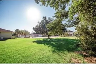 4 Stoneybrook Lane, Bay City, TX 77414 - Photo 4