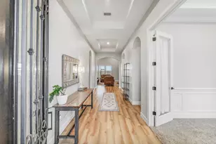 10015 Goliad Dr, Mont Belvieu, TX 77523 - Photo 2