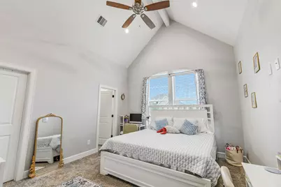 10015 Goliad Drive, Mont Belvieu, TX 77523 - Photo 6