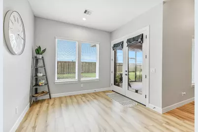 10015 Goliad Drive, Mont Belvieu, TX 77523 - Photo 22