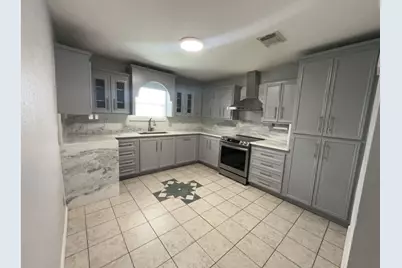 19096 County Road 669F, Alvin, TX 77511 - Photo 4