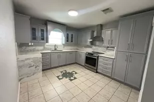 19096 County Rd 669F, Alvin, TX 77511 - Photo 4