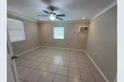 19096 County Road 669F, Alvin, TX 77511 - Photo 10