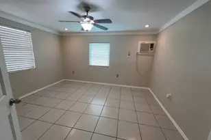 19096 County Rd 669F, Alvin, TX 77511 - Photo 10