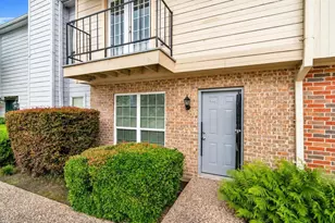 6111 Beverly Hill St, Houston, TX 77057 - Photo 1