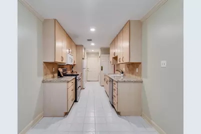2012 McDuffie Street, Houston, TX 77019 - Photo 10