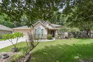 203 Summer Pine Ct, Conroe, TX 77304 - Photo 2